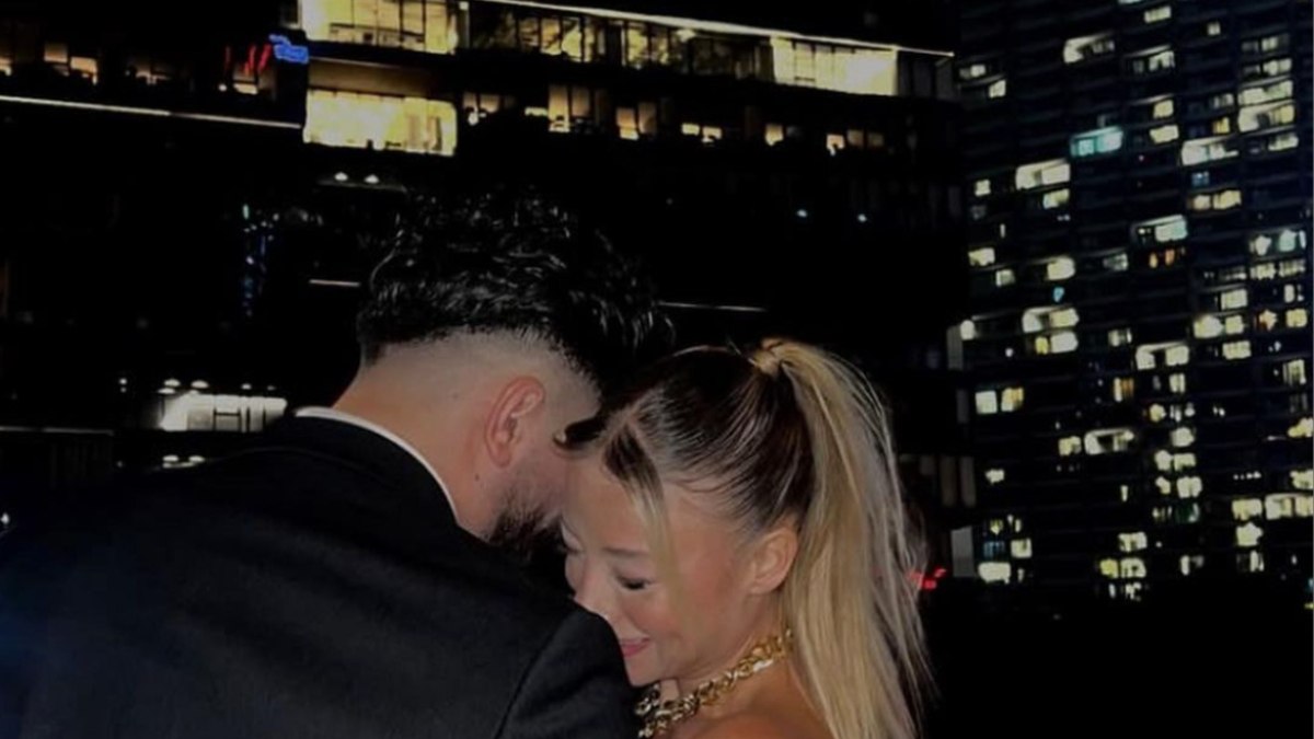 Rapçi Canbay ile aşk yaşayan Survivor Aleyna Kalaycıoğlu’ndan aşk pozu!