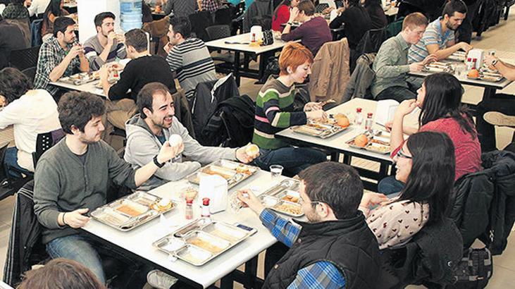 Üniversite yemekhaneleri zamlı açıldı