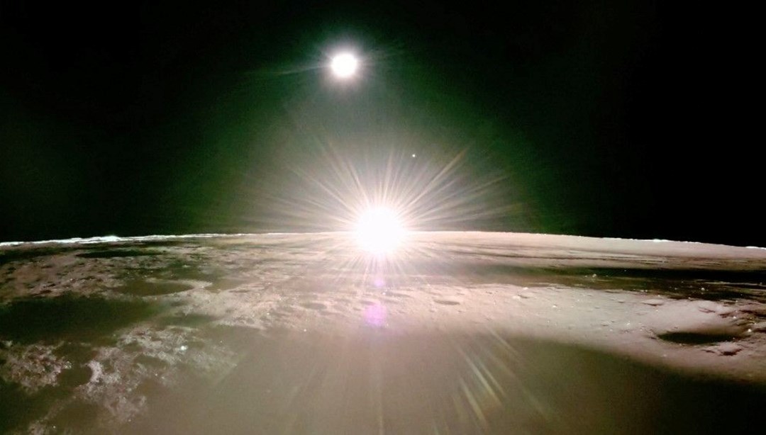 NASA bir ilki paylaştı: Ay’da gün batımı böyle görünüyor!